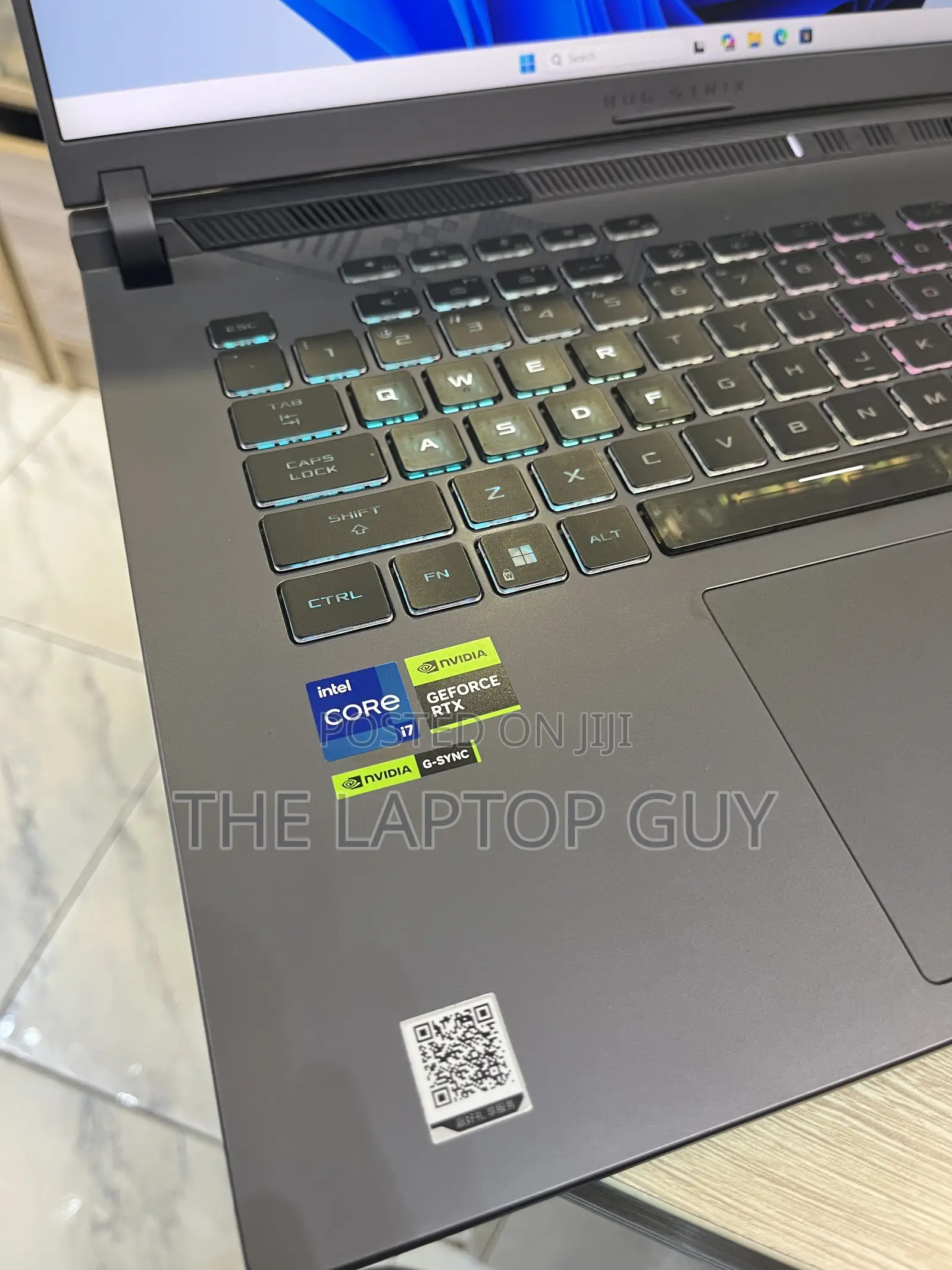 Laptop Asus ROG Strix G16 16GB Intel Core i7 SSD 1T