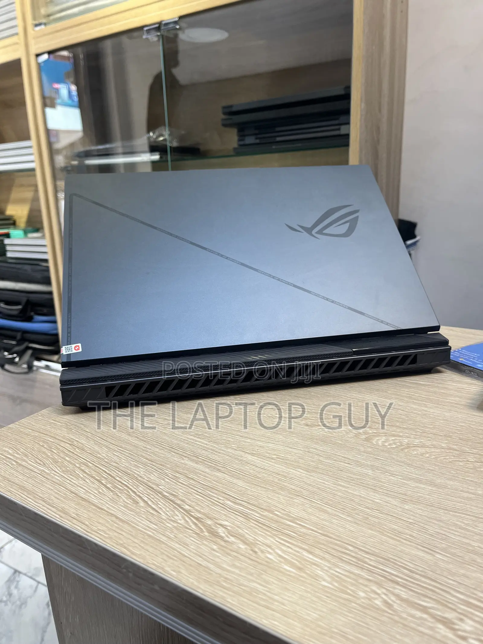 Laptop Asus ROG Strix G16 16GB Intel Core i7 SSD 1T