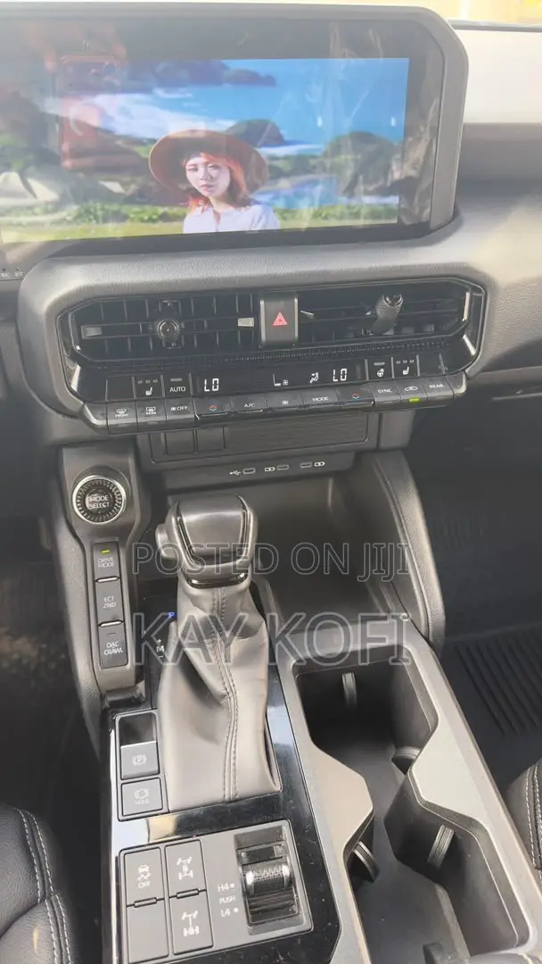 New Toyota Land Cruiser Prado 2.4 Petrol 2024 Black