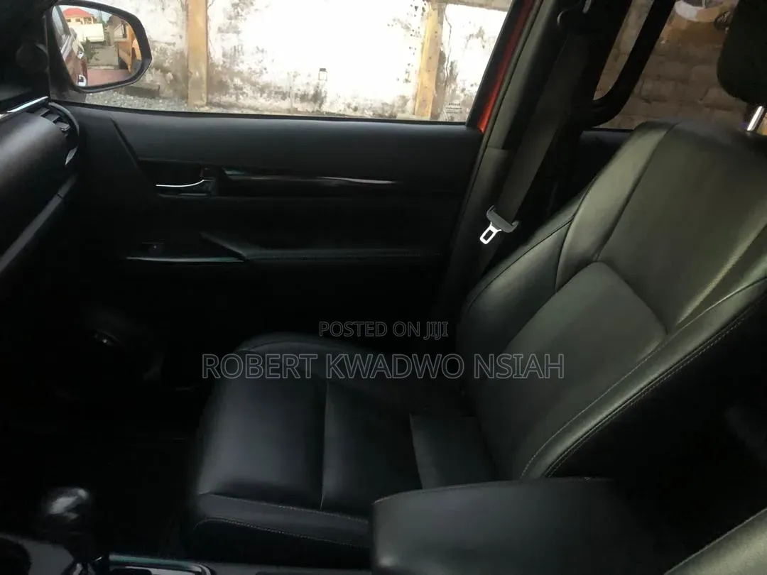 Toyota Hilux Revo Double Cab Deisel 2.4 AWD 2018 Red