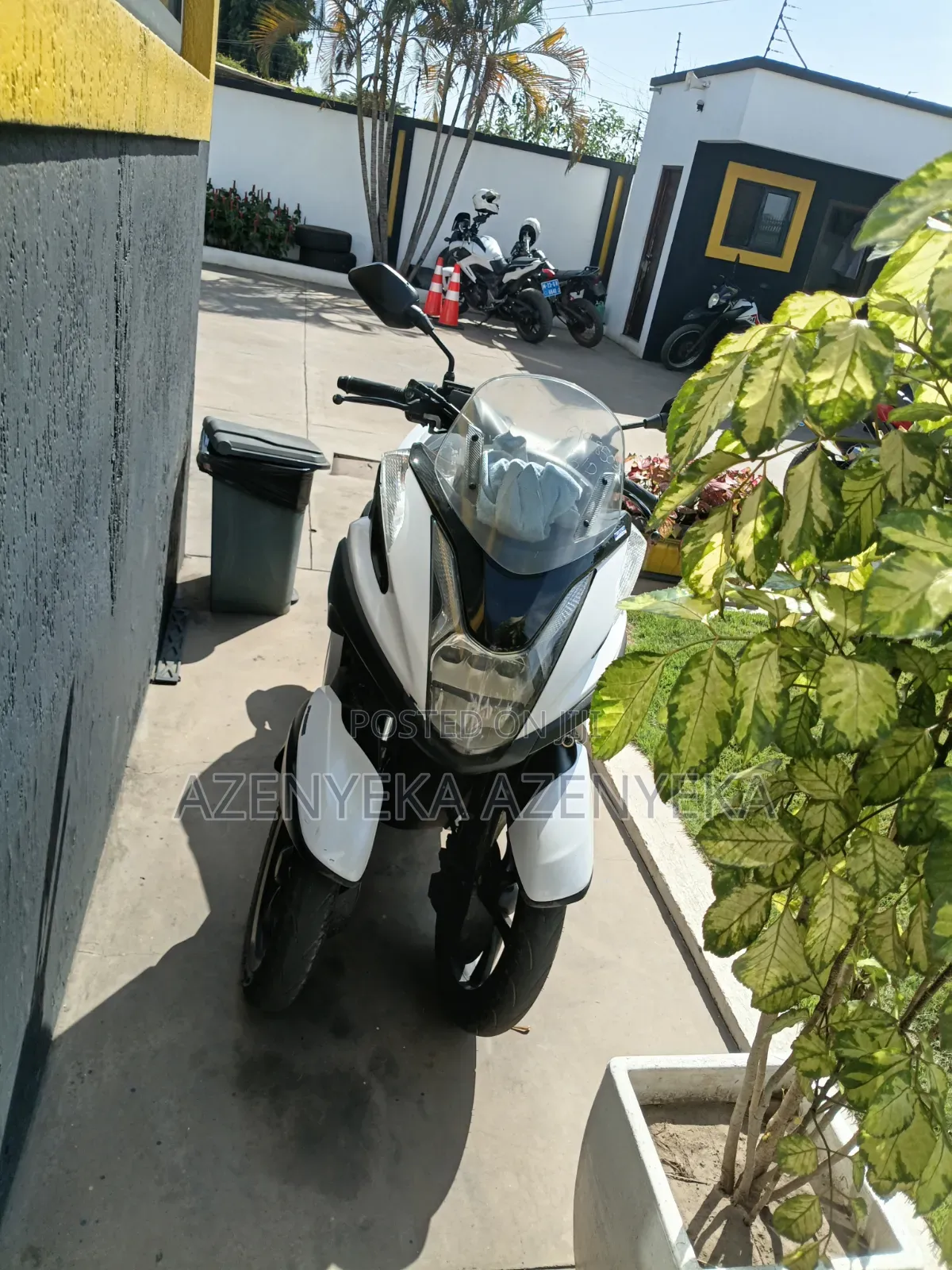 Yamaha NMAX 155 2025 White