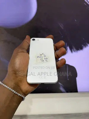 Apple iPhone SE (2020) 64 GB White