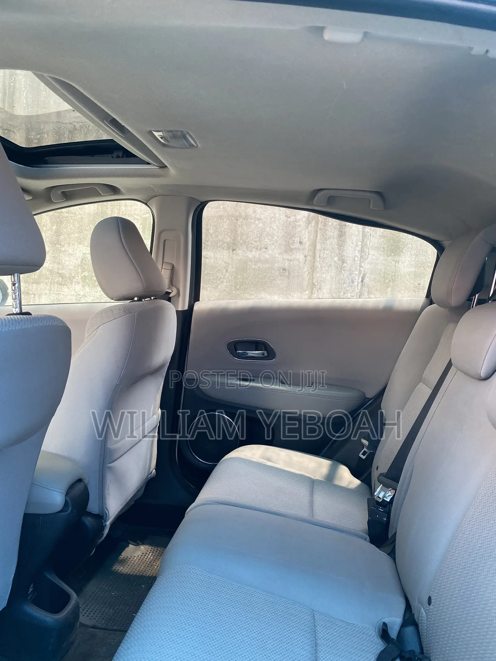 Honda HR-V 4dr SUV (1.5L 4cyl CVT) 2016 Gray
