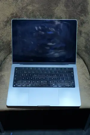 Laptop Apple MacBook Pro 2023 M2 Pro 16GB Apple M2 SSD 1T
