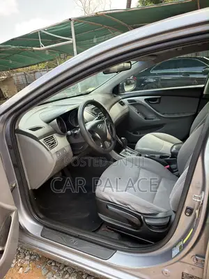 Hyundai Elantra 2013 Silver