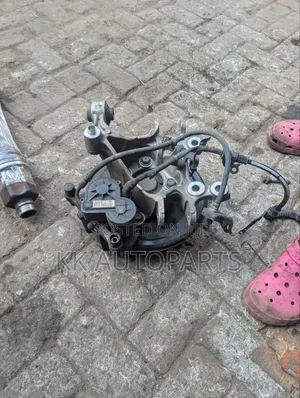 Honda Civic 2016,2017,2018,2019,2020,2021 Back Hub Complete