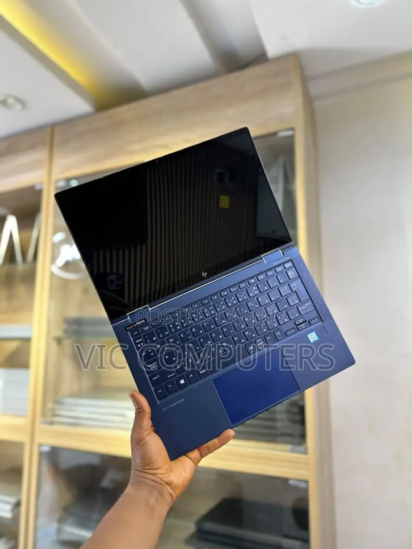 Laptop HP Dragonfly G2 8GB Intel Core i5 SSD 256GB