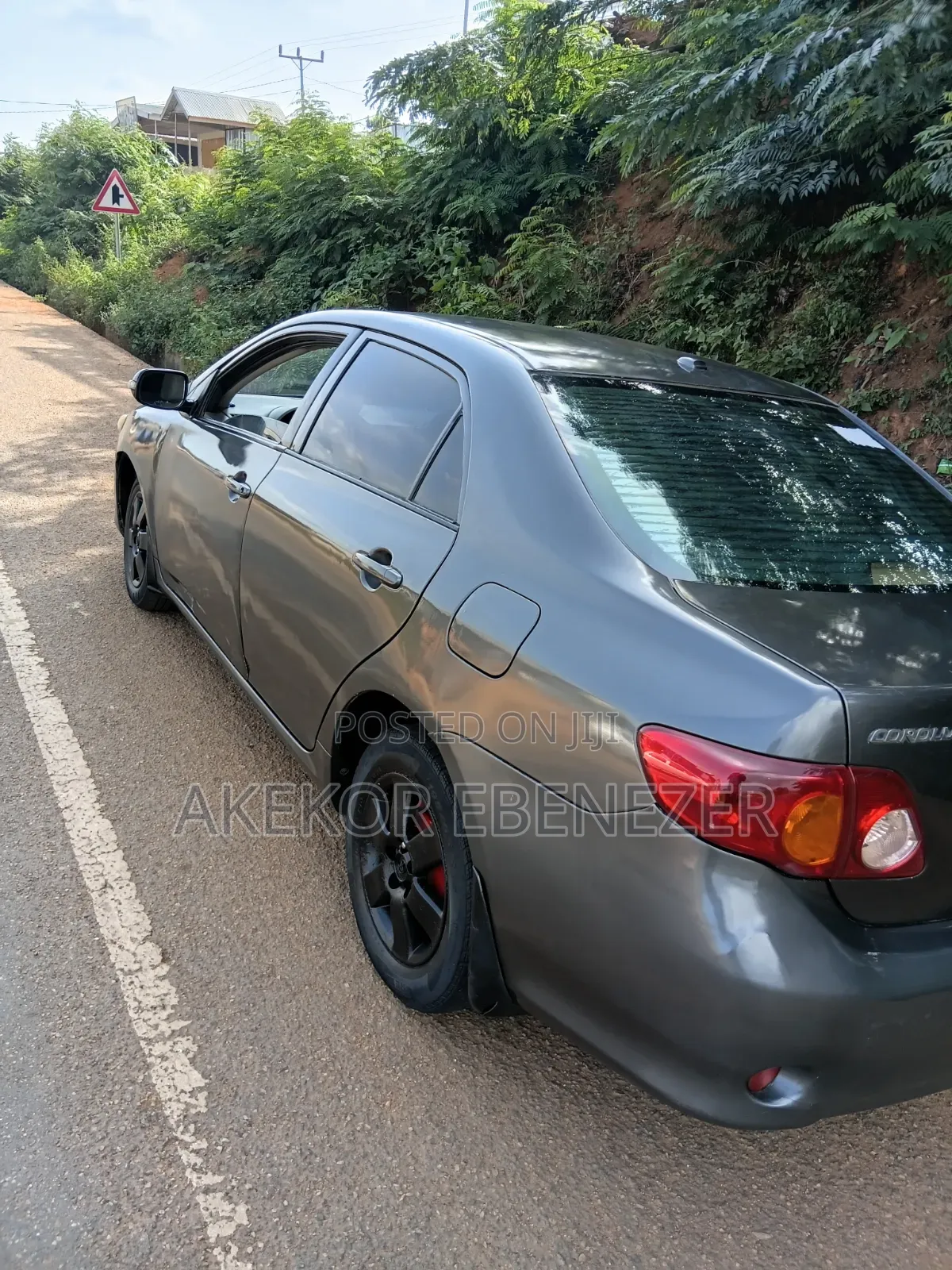 Toyota Corolla 2010 Gray
