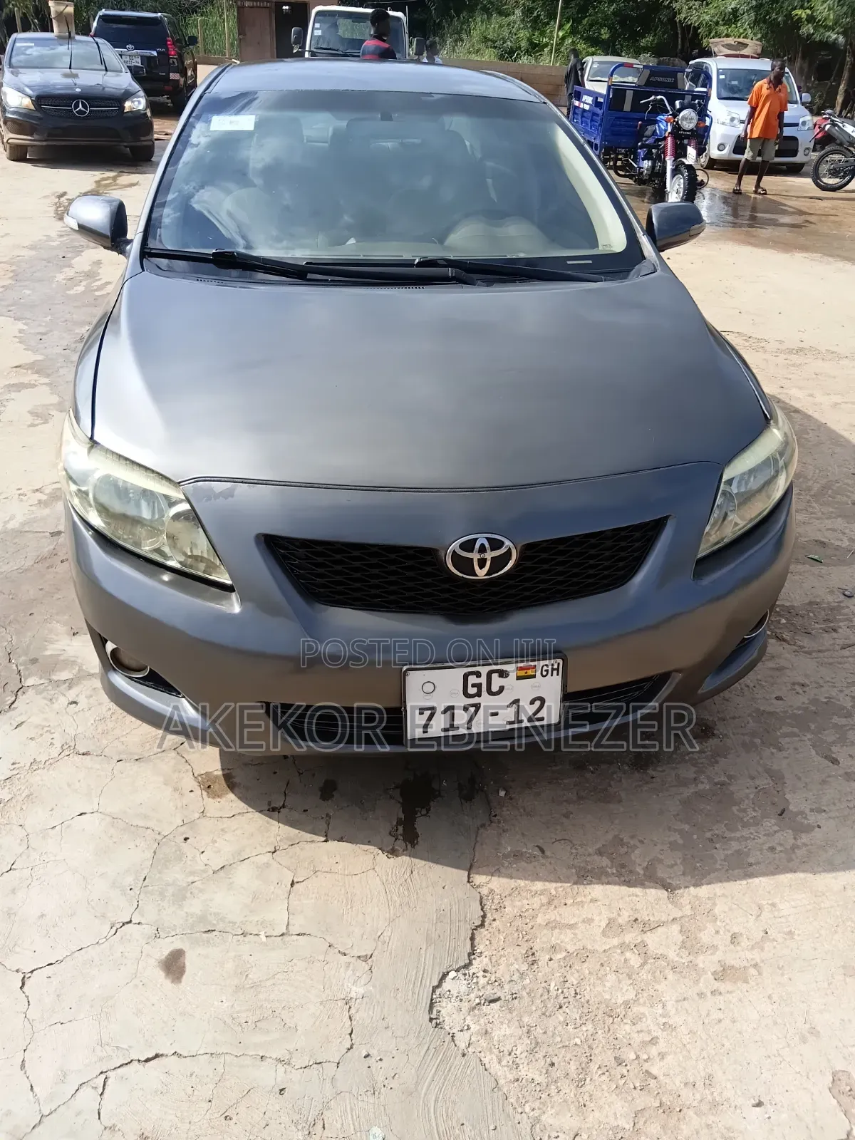 Toyota Corolla 2010 Gray
