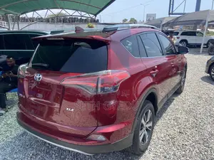 Toyota RAV4 2018 Red