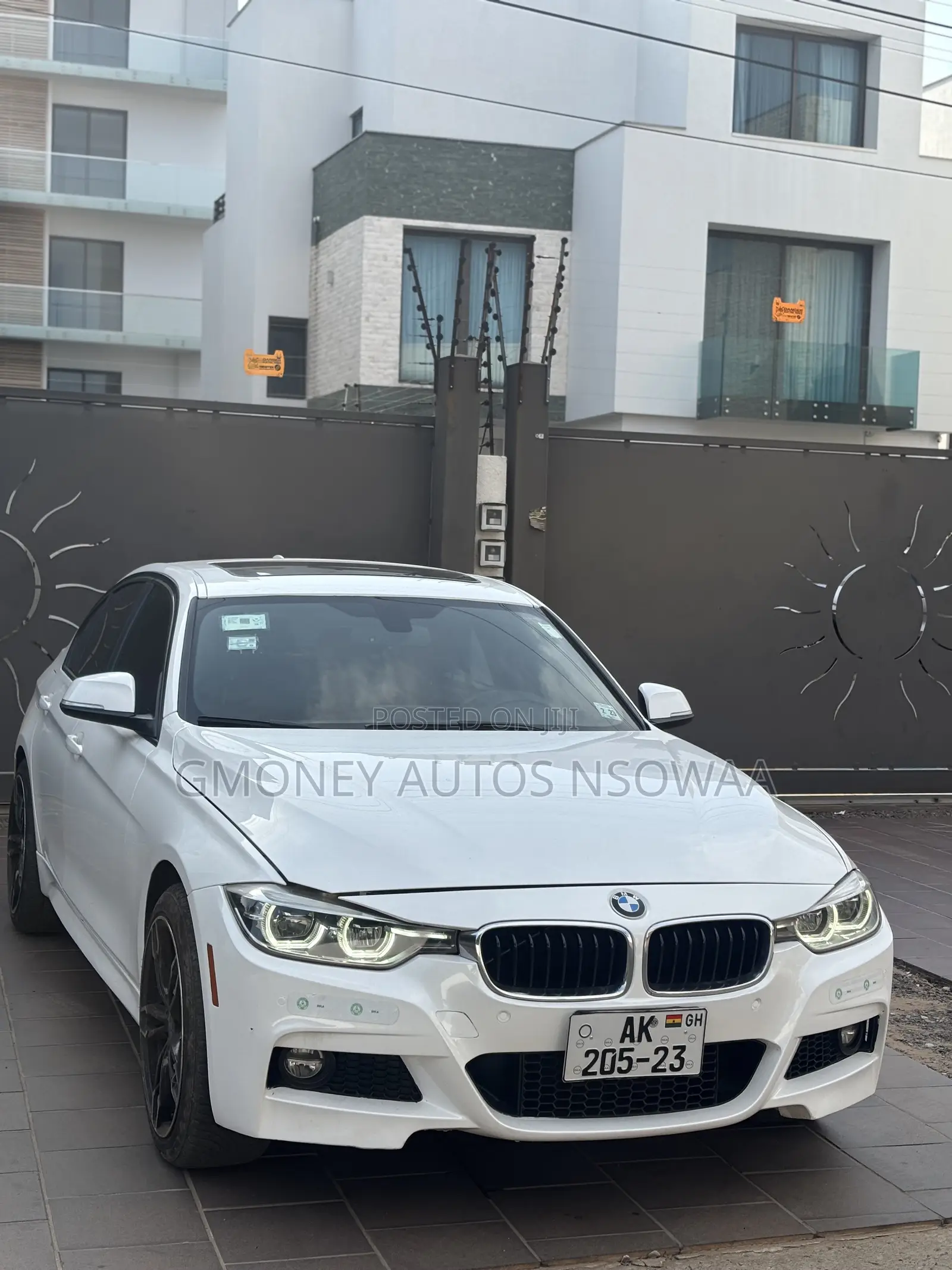 BMW 330i 2018 White