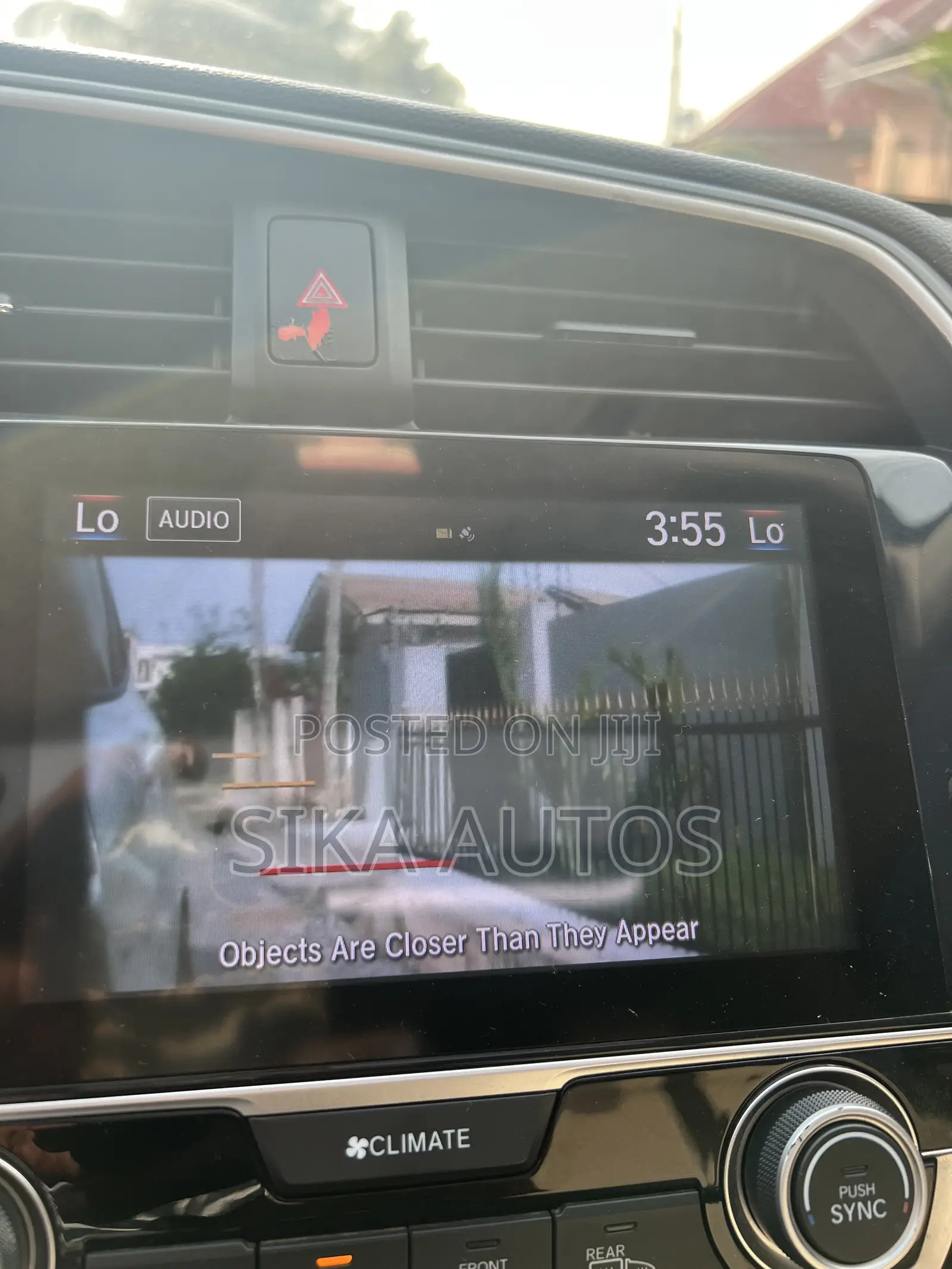 Honda Civic EX 4dr Hatchback (1.5L 4cyl) 2017 White