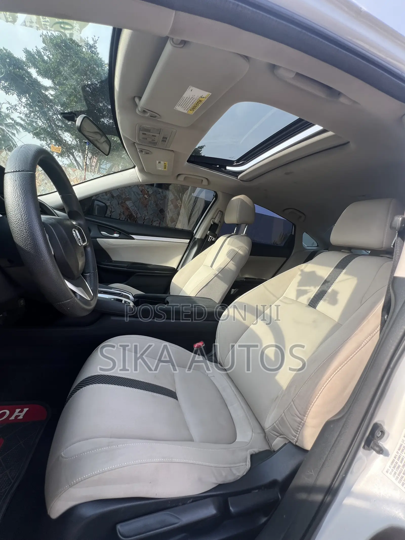 Honda Civic EX 4dr Hatchback (1.5L 4cyl) 2017 White