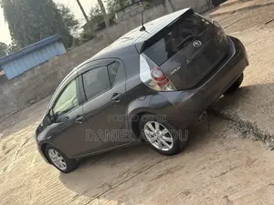Toyota Aqua S 2014 Gray