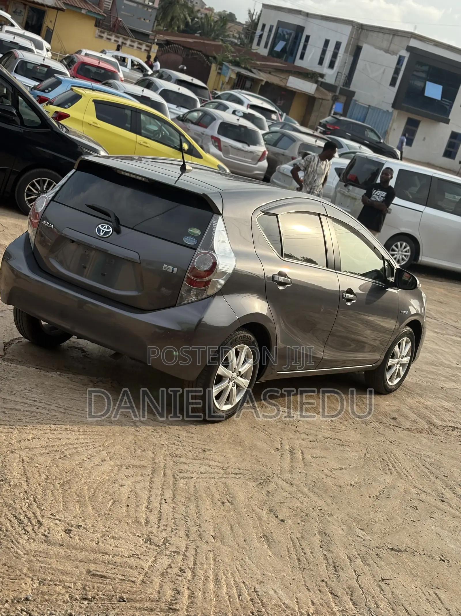 Toyota Aqua S 2014 Gray