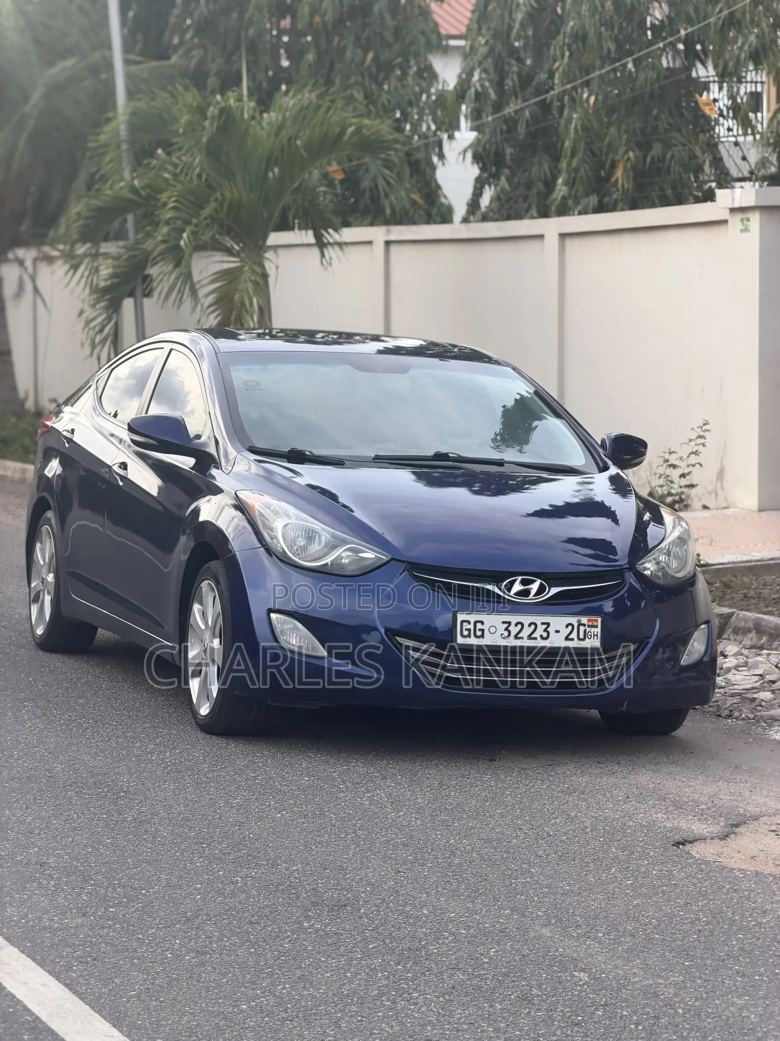 Hyundai Elantra Limited Sedan FWD (1.8L 4cyl 6A) 2013 Blue
