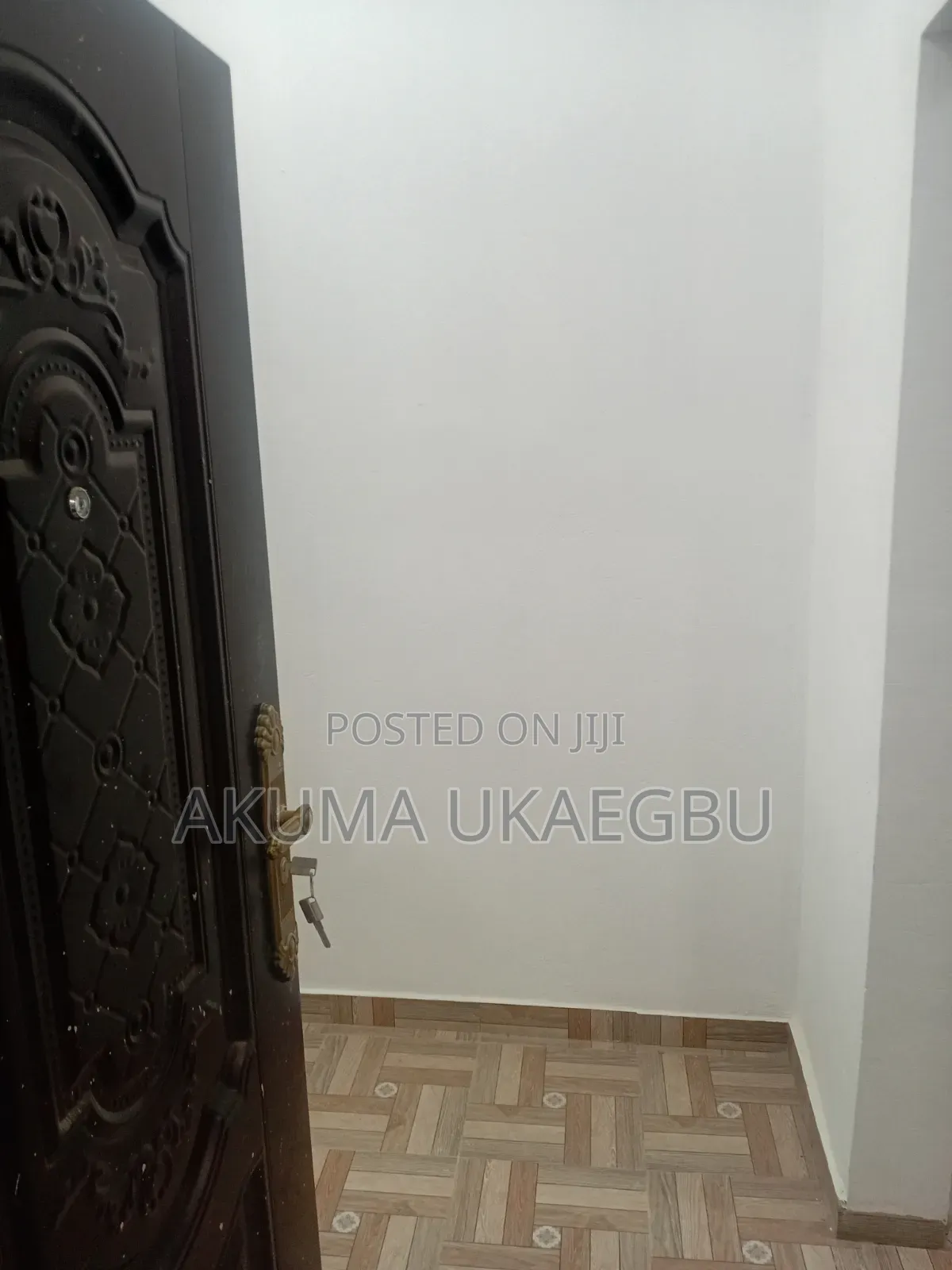 1bdrm Apartment in By Baptist Church, Police Station for rent