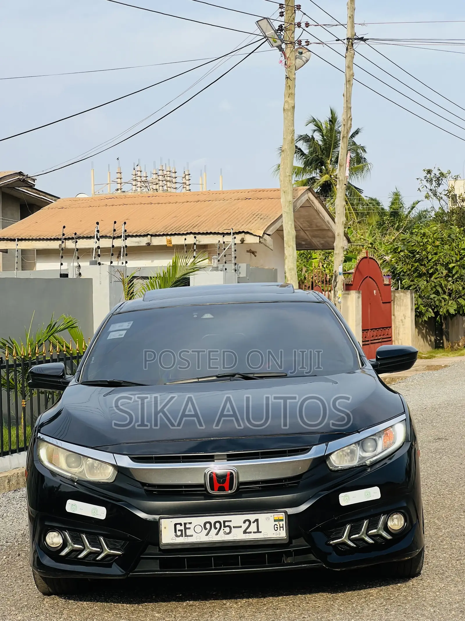 Honda Civic EX 4dr Hatchback (1.5L 4cyl) 2017 Black