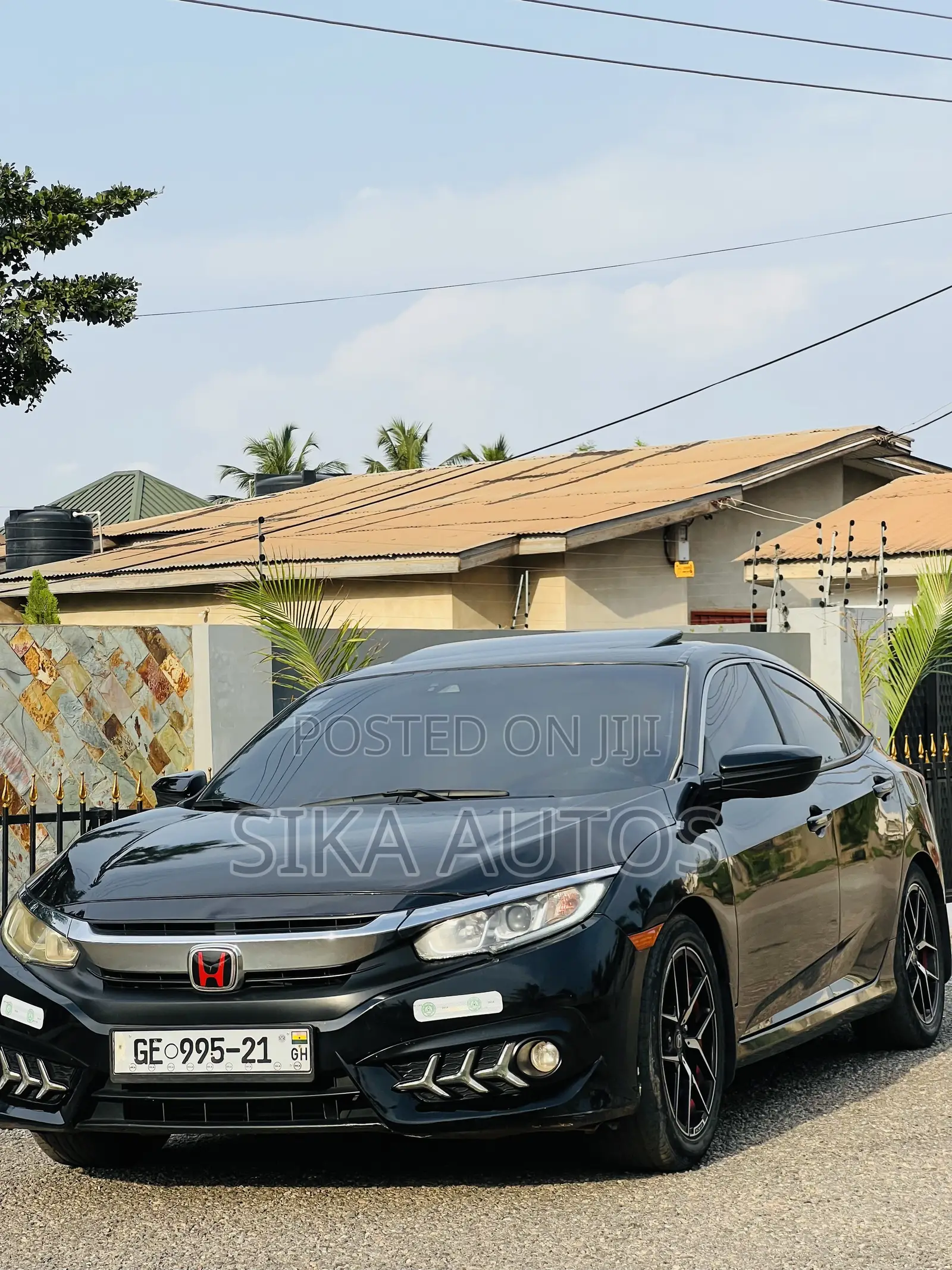 Honda Civic EX 4dr Hatchback (1.5L 4cyl) 2017 Black