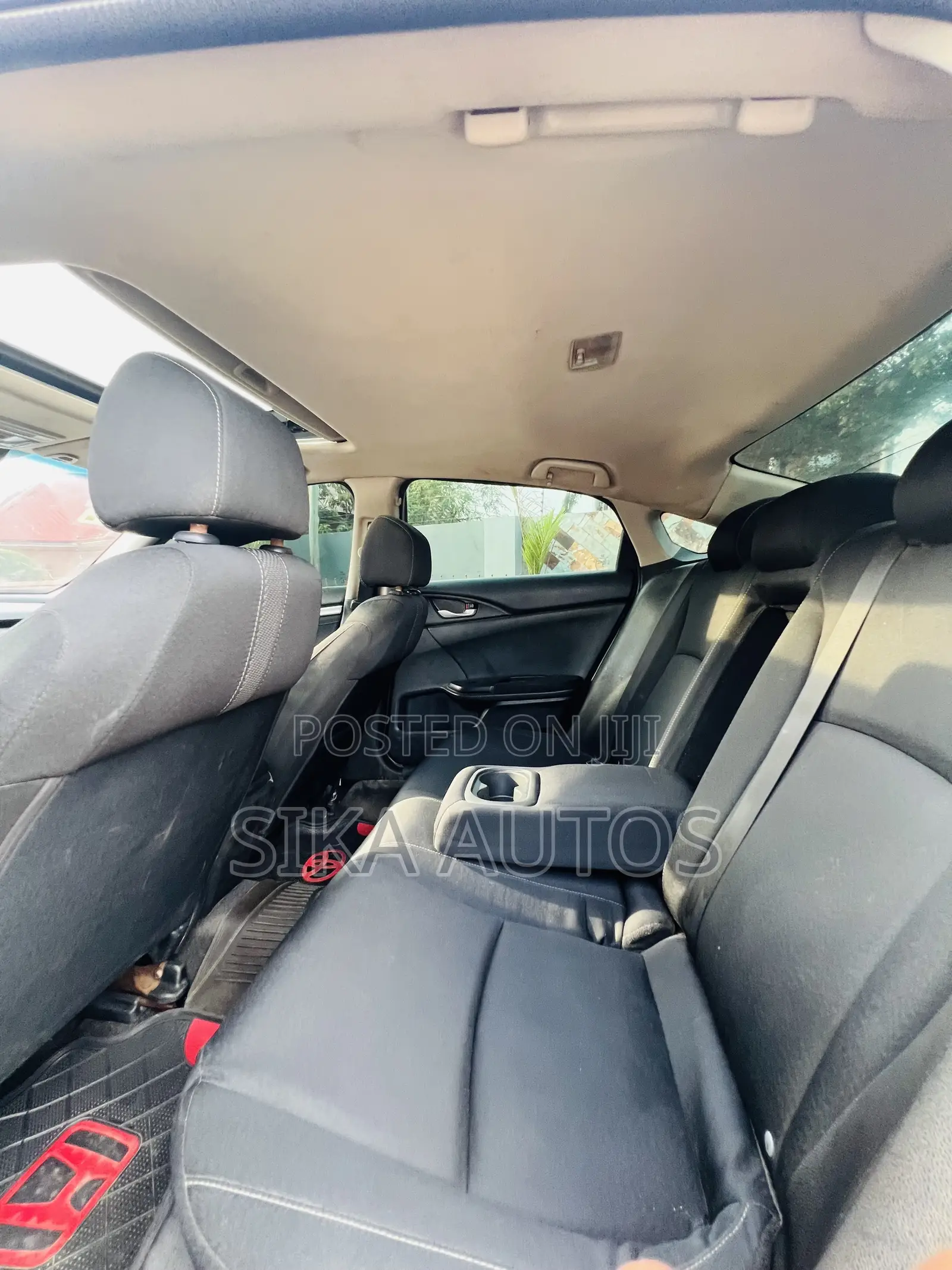 Honda Civic EX 4dr Hatchback (1.5L 4cyl) 2017 Black