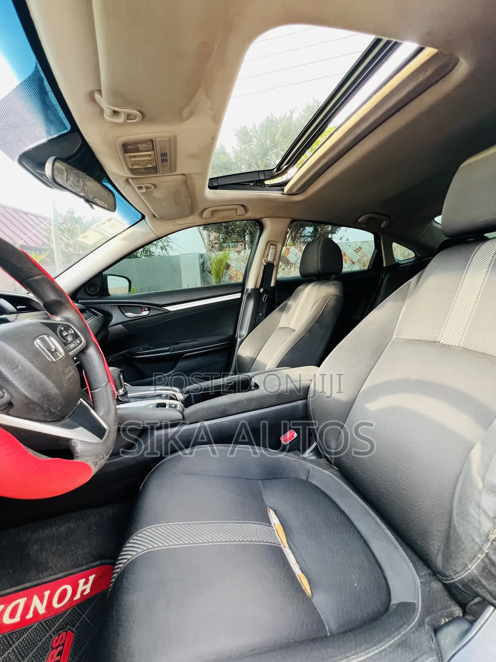 Honda Civic EX 4dr Hatchback (1.5L 4cyl) 2017 Black
