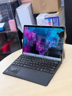 New Laptop Microsoft Surface Pro 2 8GB Intel Core i3 SSD 256GB