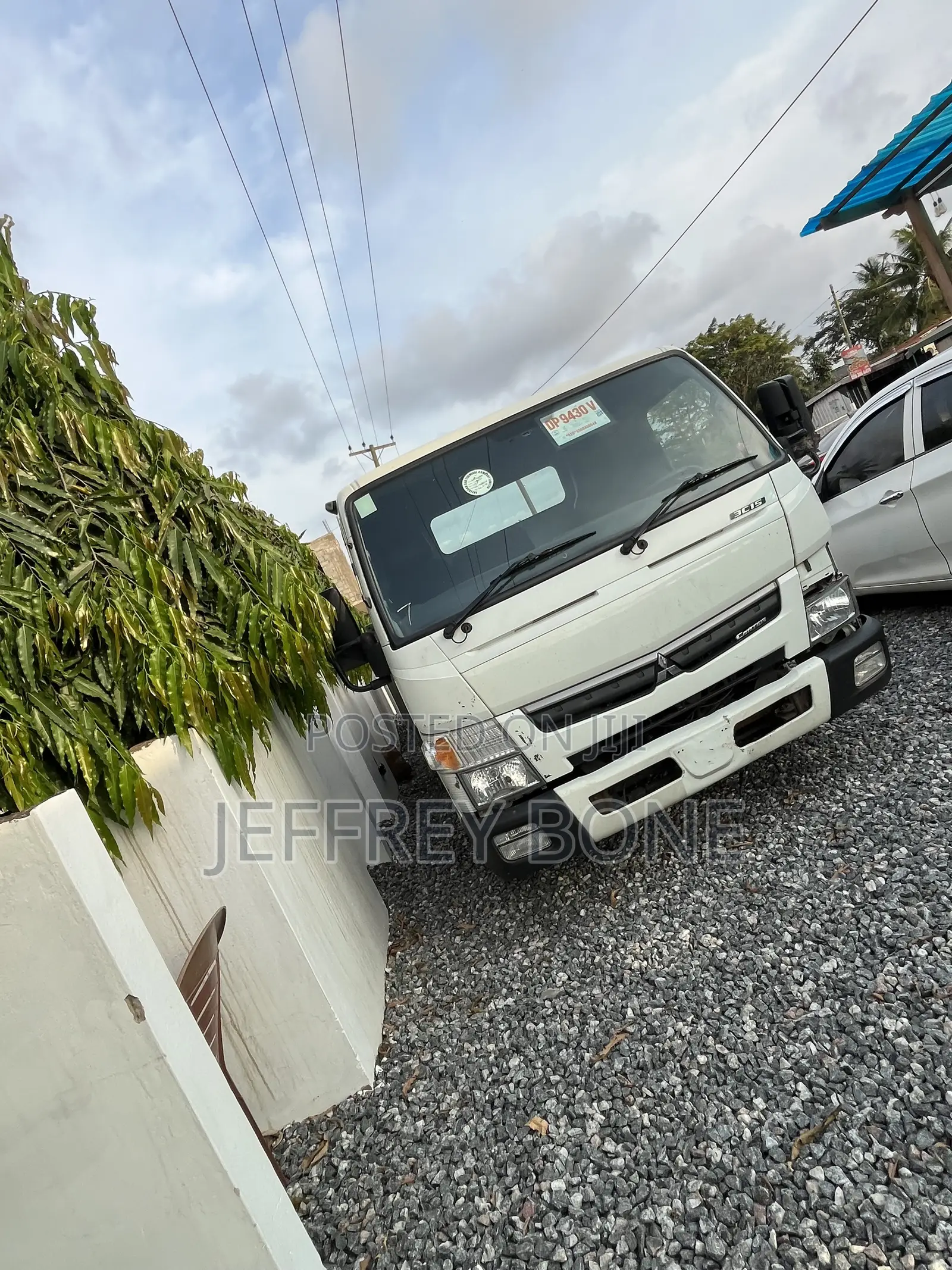 Mitsubishi Fuso Canter 2020 White