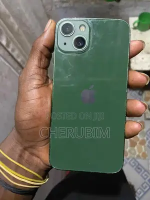 Apple iPhone 13 128 GB Green
