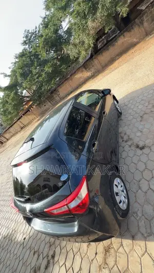 Toyota Vitz 1.0 FWD 5dr 2019 Black