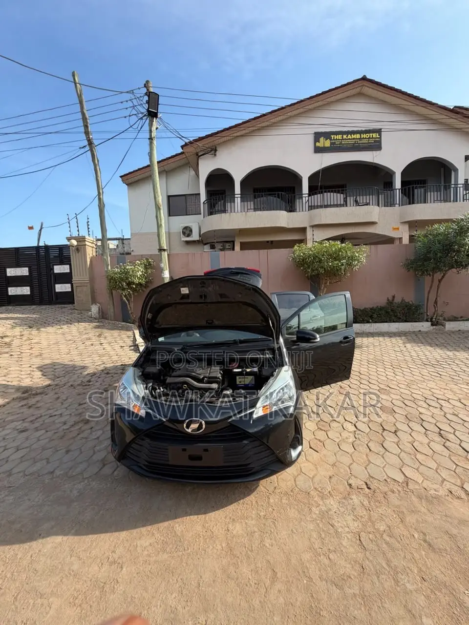 Toyota Vitz 1.0 FWD 5dr 2019 Black