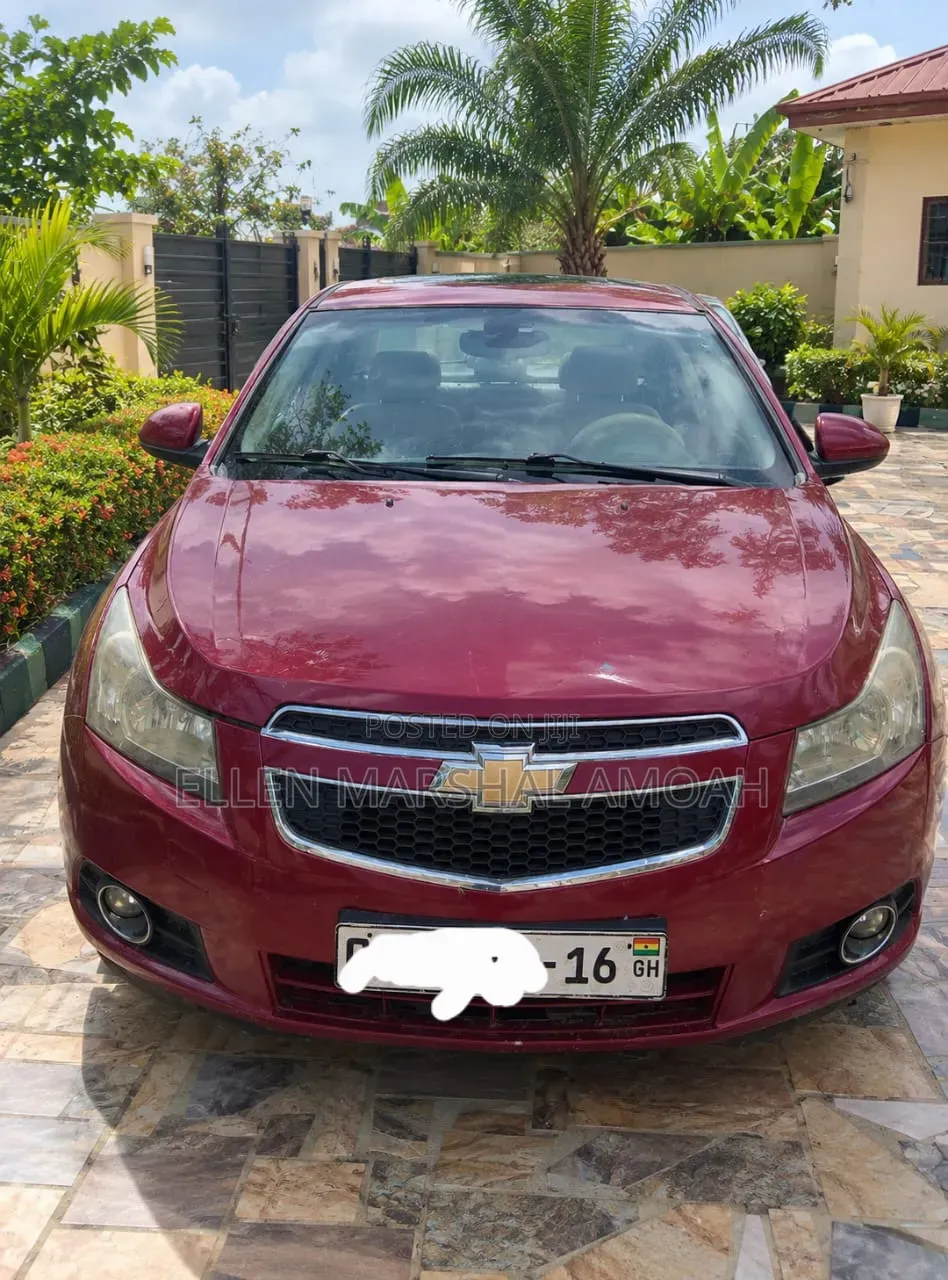 Chevrolet Cruze 2012 Red