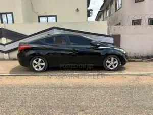 Hyundai Elantra GLS Sedan FWD (1.8L 4cyl 6M) 2013 Black