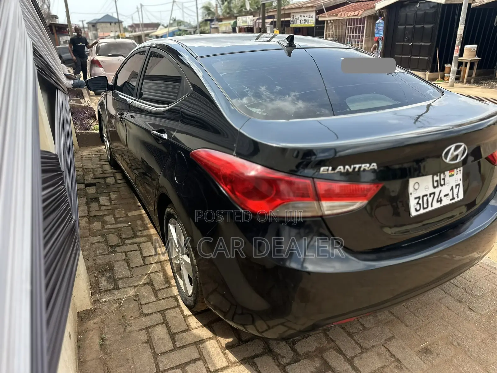 Hyundai Elantra GLS Sedan FWD (1.8L 4cyl 6M) 2013 Black