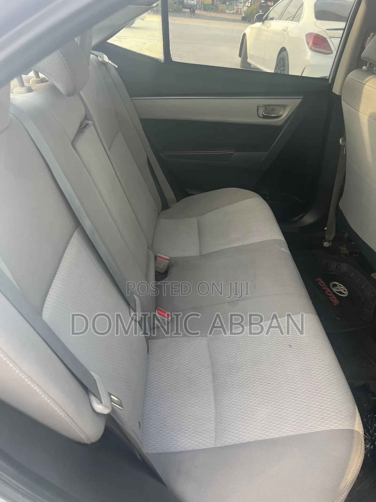 Toyota Corolla 2016 Silver