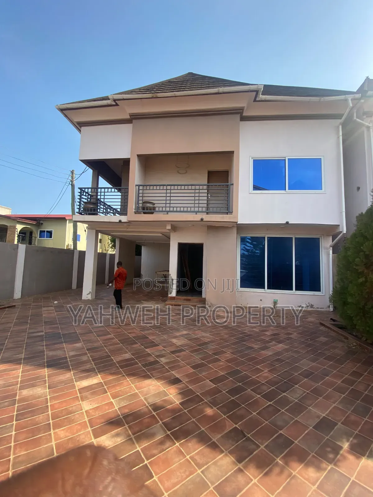 4bdrm House in Spintex Baatsona for rent