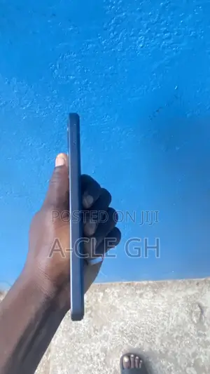 Tecno Spark 50 128 GB Blue