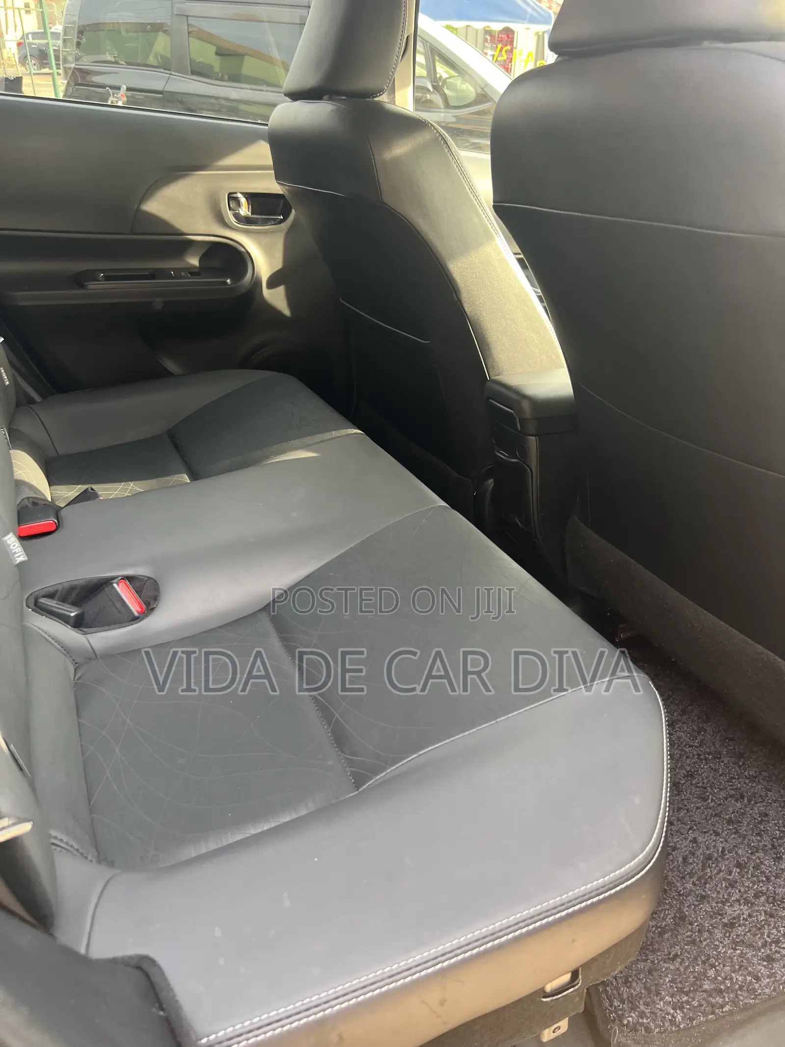 Toyota Aqua L 2014 Gray