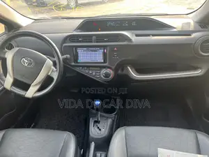 Toyota Aqua L 2014 Gray