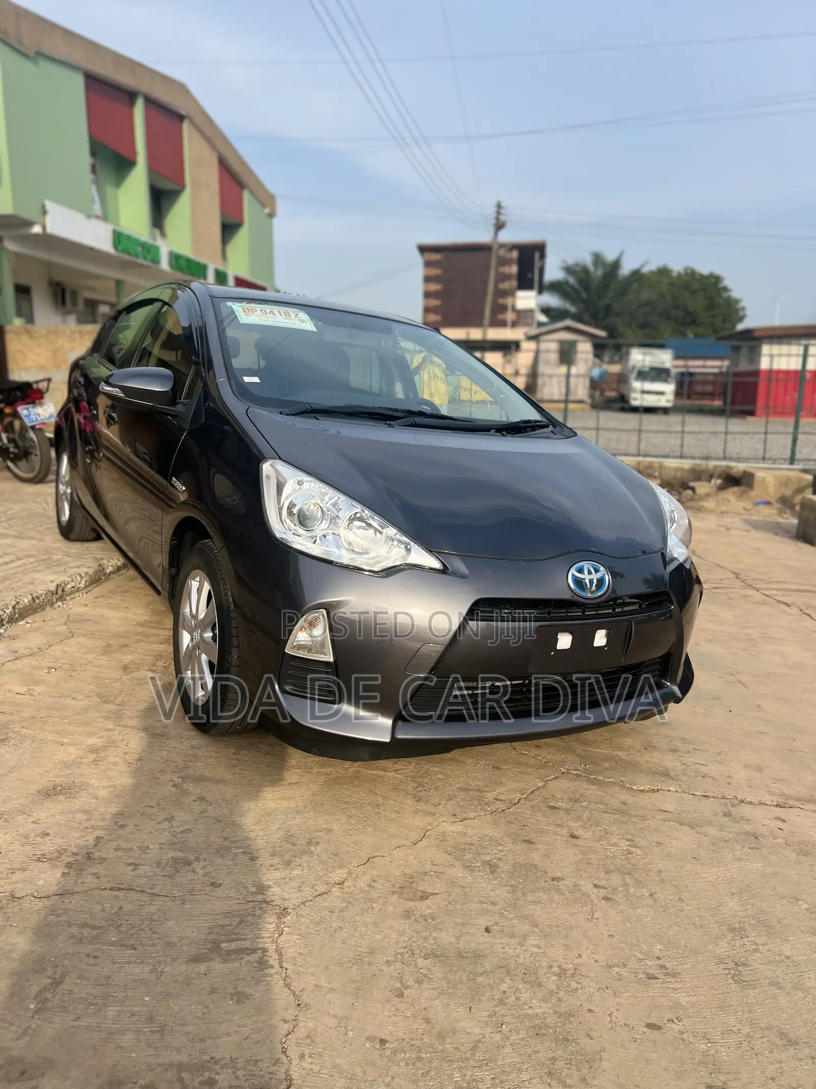 Toyota Aqua L 2014 Gray