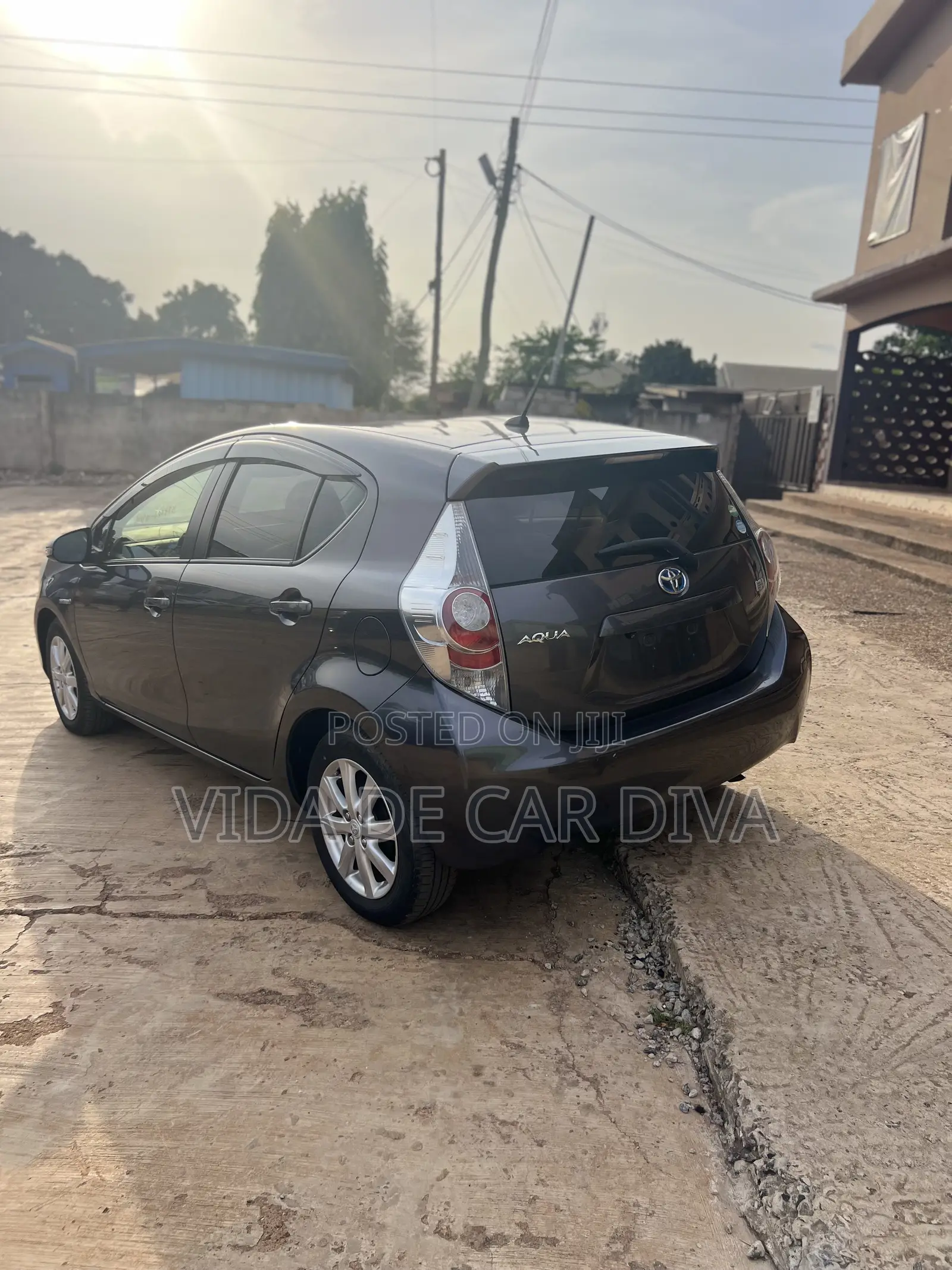 Toyota Aqua L 2014 Gray
