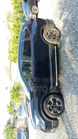 Honda CR-V Touring AWD 2018 Black