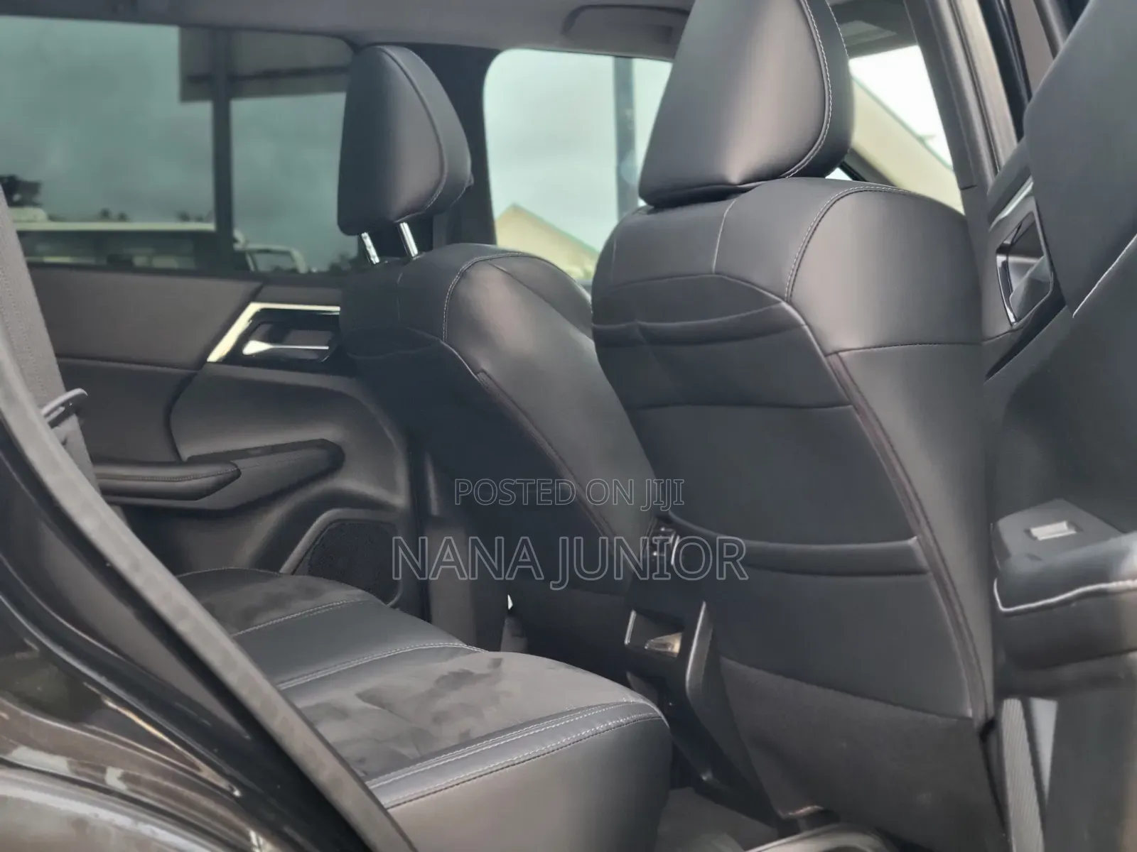 Mitsubishi Outlander SE 2022 Black