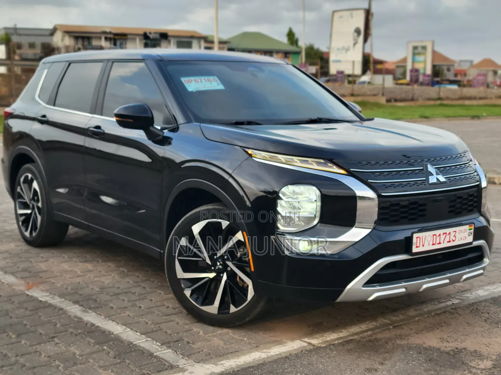Mitsubishi Outlander SE 2022 Black
