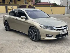 Honda Accord 2015 Gold