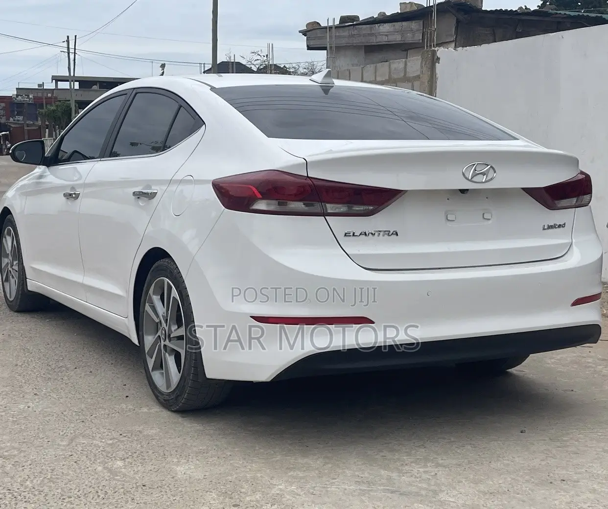 Hyundai Elantra 2017 White