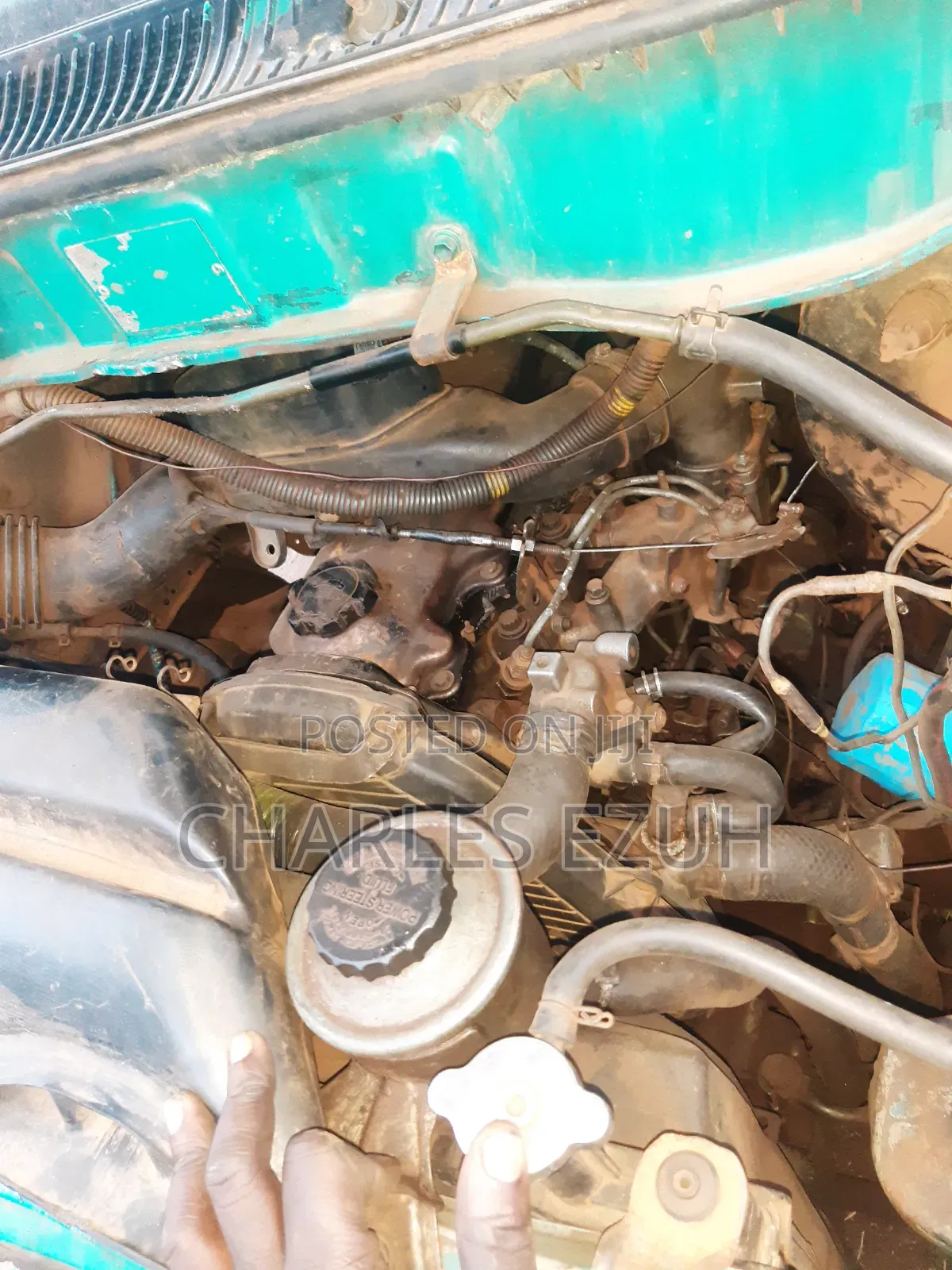 Toyota HiAce 2011 Green
