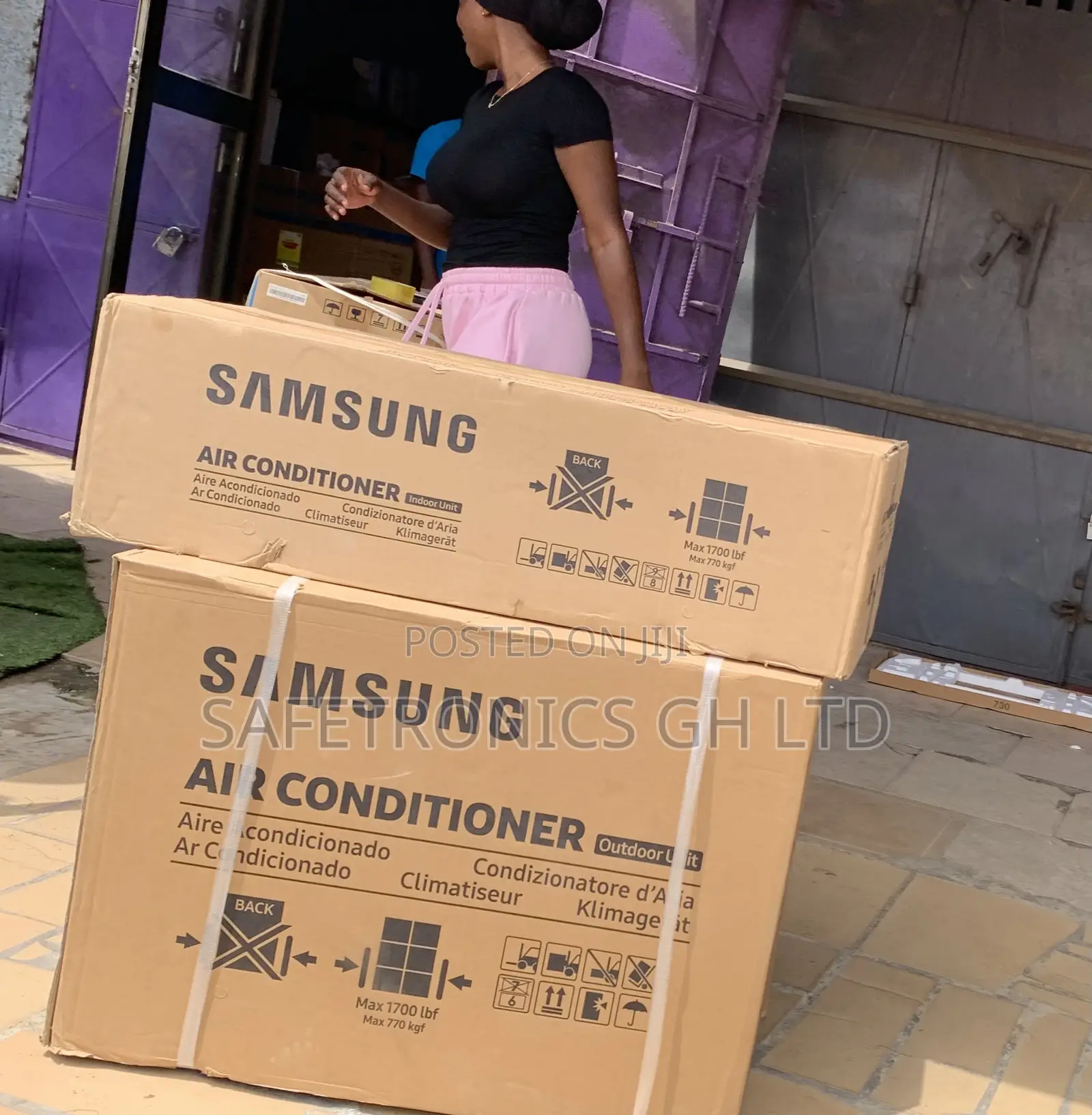 Samsung Smart Cooling 1.5 Horsepower Inverter AC