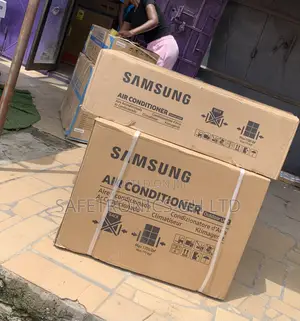 Samsung Smart Cooling 1.5 Horsepower Inverter AC