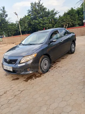 Toyota Corolla 2010 Gray