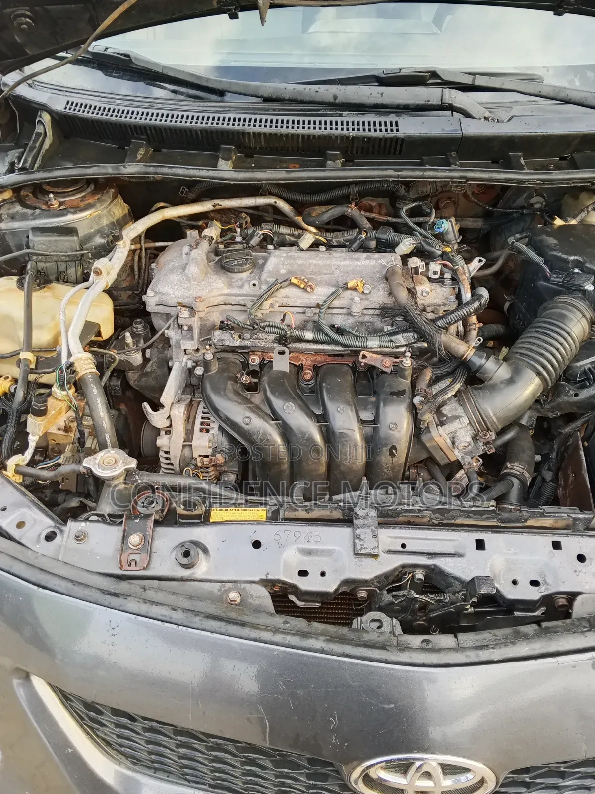 Toyota Corolla 2010 Gray